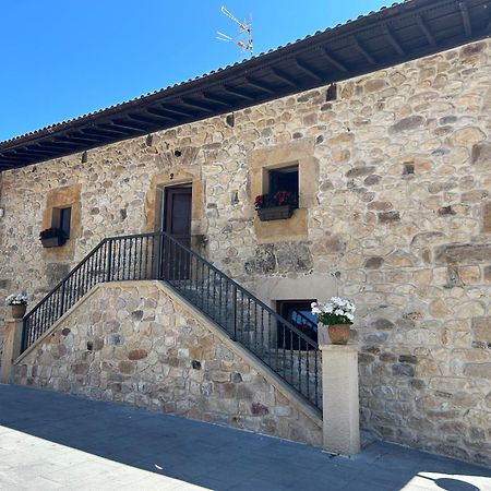Apartamentos San Roque 阿里纳斯·德·卡伯瑞勒斯 外观 照片